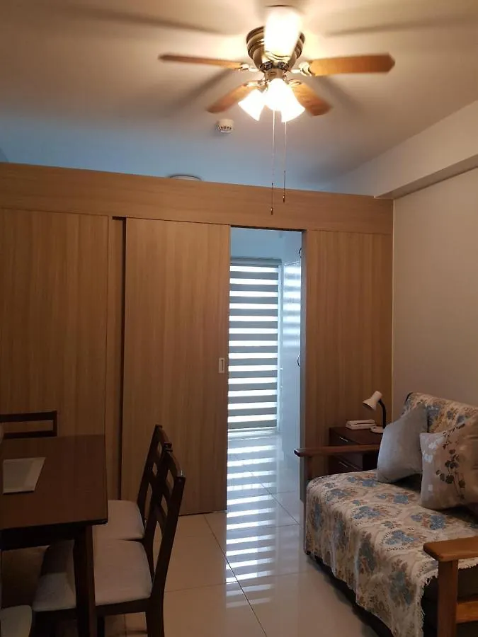 Breeze Residences By Cs Luxe Manila